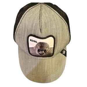 Goorin Bro. Pop Cap with Gorilla Patch KONG  Trucker Style Hat